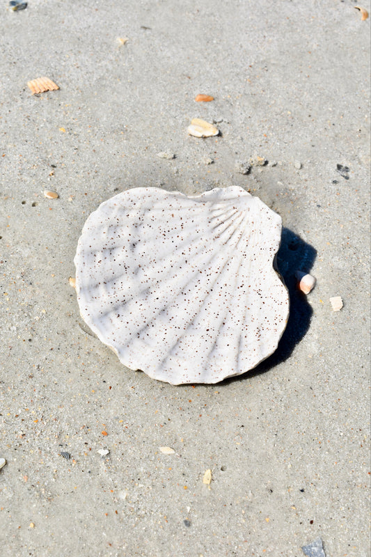 White Speckled Scallop Tray