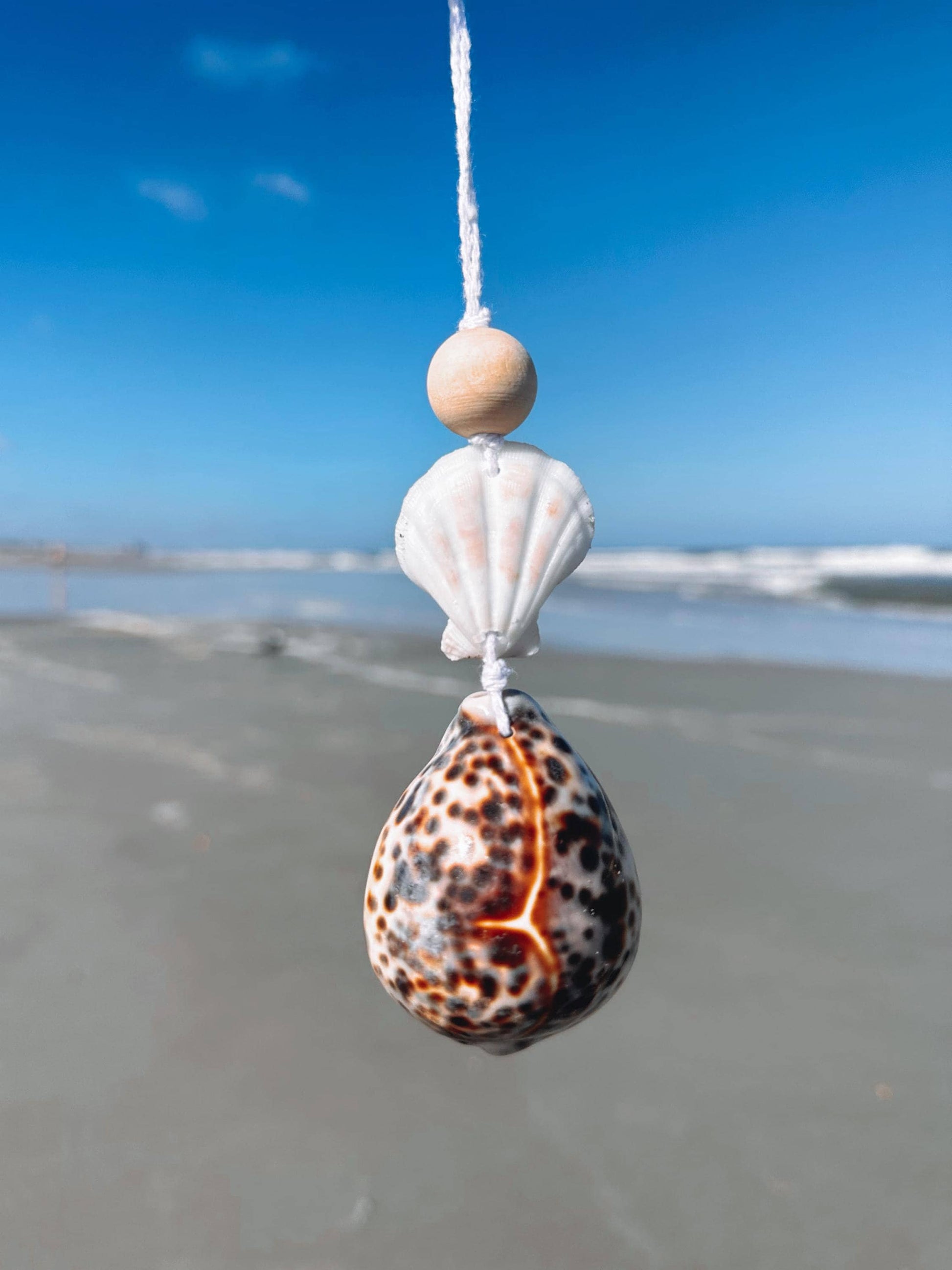 Tiger Cowrie Car Diffuser Hanging Mirror Shell Beach Accessories Boho Coconut Girl Coastal Cowgirl Ocean Decor Summer Pendant Air Freshie